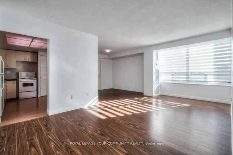 Spacious Condo in Pleasant View Near DVP 401 404 Sheppard Subway