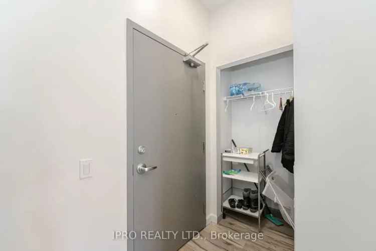 Condo For Rent in Hamilton, Ontario