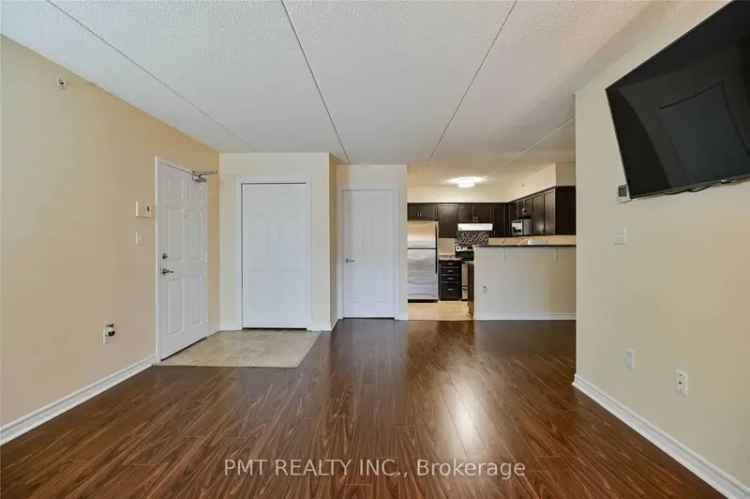 Buy Stylish 1 Bedroom Plus Den Condo in Milton with Modern Amenities