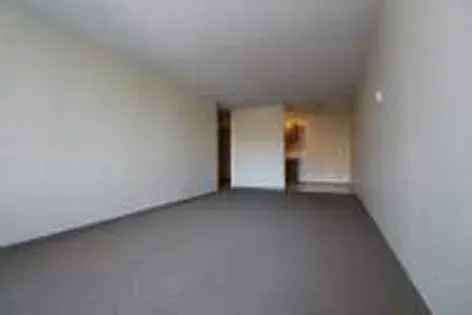 3 rooms apartment of 83 m² in Calgary