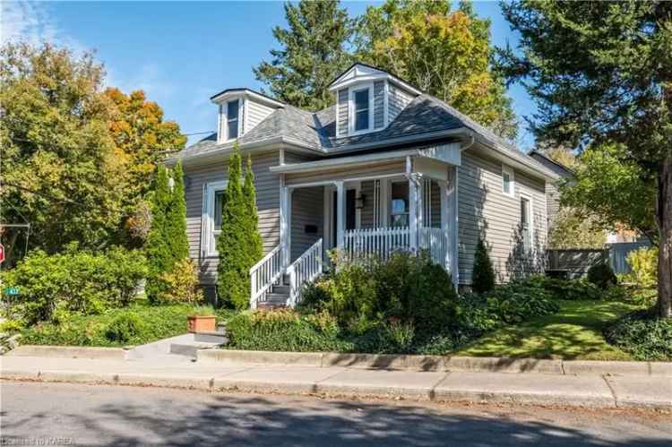 House For Sale in Kingston, Ontario