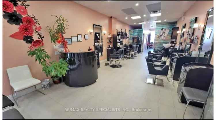 Turnkey Salon for Rent - 7 Stations, High-Traffic Location