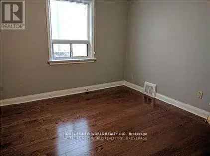 3 rooms apartment of 313 m² in Toronto