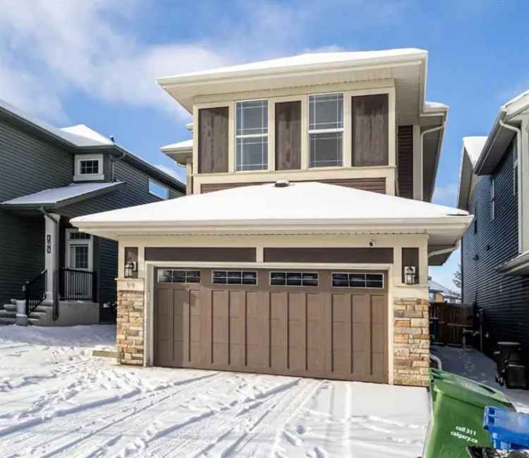 House For Sale in Calgary, Alberta