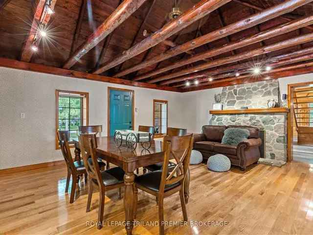 Historic Port Franks Log Cabin - Modern Amenities & Peaceful Retreat