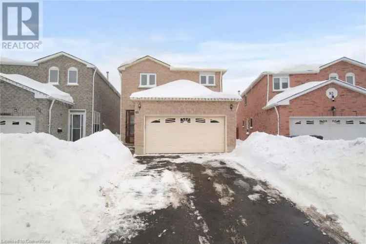 Family Home in Heart Lake West 4 Beds 25 Baths Finished Basement