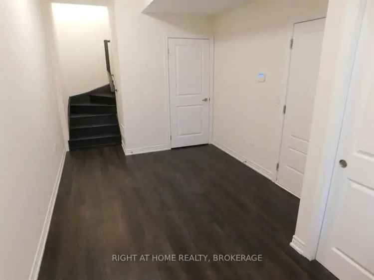 Condo For Rent in Hamilton, Ontario