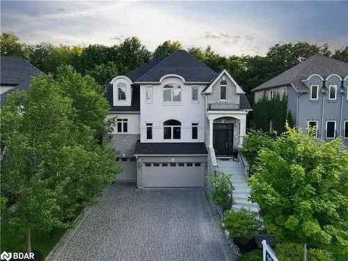 Luxury Buy House in Barrie Ontario with Ravine Views and Spacious Layout