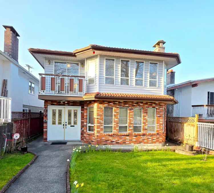 5 Bed 3 Bath Vancouver Special in Renfrew with Mortgage Helper