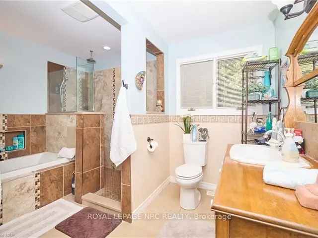 House For Sale in Niagara-on-the-Lake, Ontario