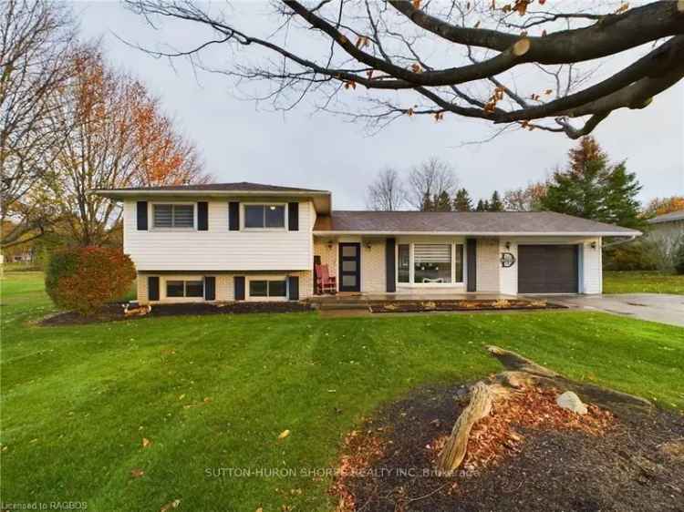 House For Sale in Kincardine, Ontario