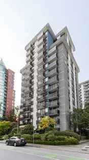 1 Bedroom Apartment Vancouver 46 m² Near Stanley Park