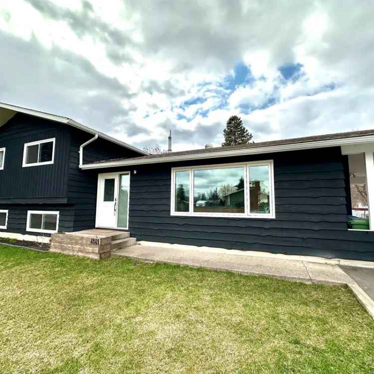Updated Smithers Home Near Schools Parks Stunning Mountain Views