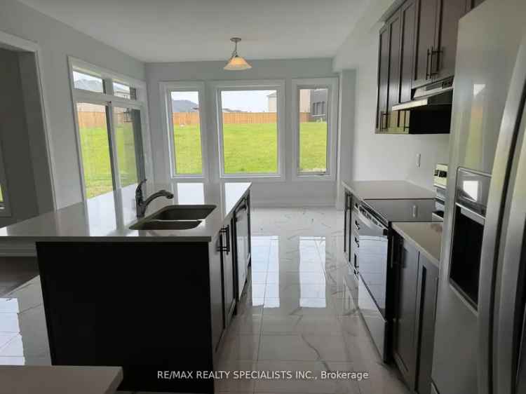 Stunning 4 1 Bedroom Detached Home 3100 Sq Ft