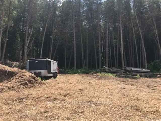 100ft x 150ft Land Lease Near Highway