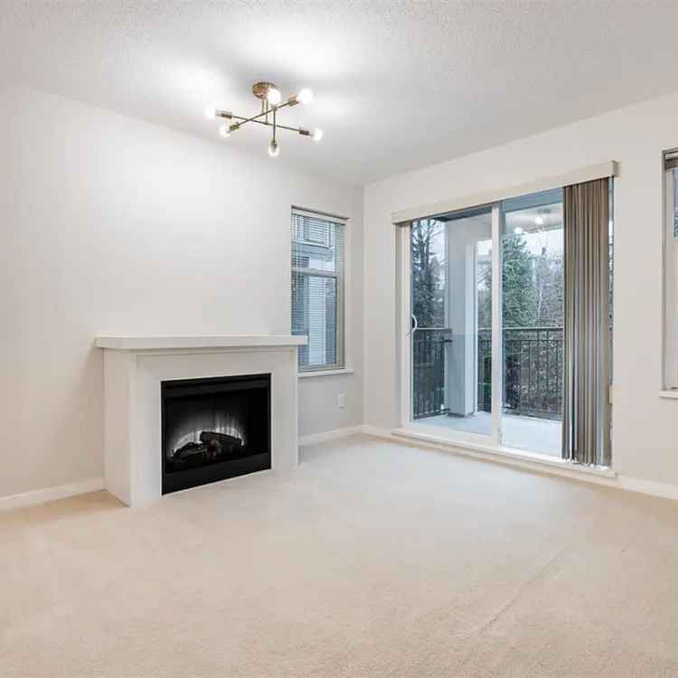 1 BED+DEN Condo for Sale in The Harris Near Brentwood Mall