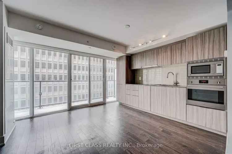 House For Rent in 955, Bay Street, Toronto, Ontario