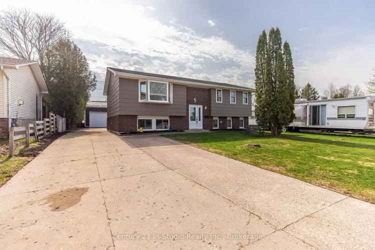 3 Bedroom Raised Bungalow with Finished Basement and Detached Garage