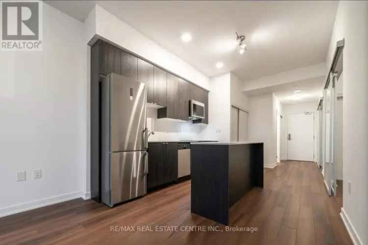 3 Bedroom 2 Bathroom Condo at 8 Haus Condos