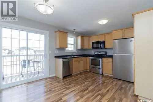 Townhouse For Sale Lakewood Suburban Centre Saskatoon