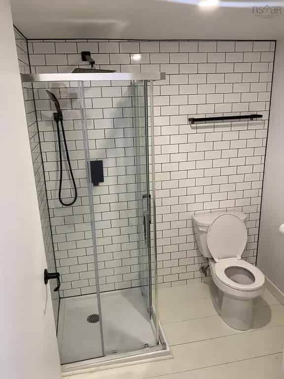 Buy Commercial Property Office and Studio Apartment in Milton