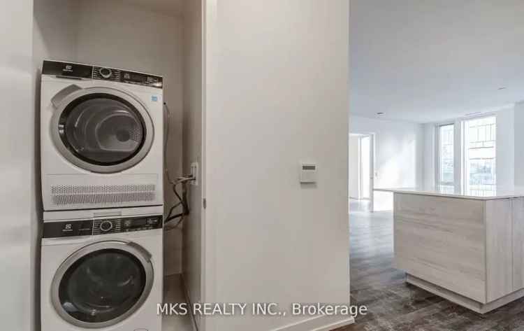 Condo For Sale in Toronto, Ontario