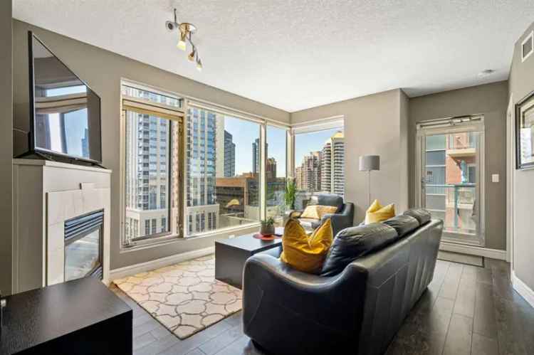 Downtown Calgary Condo Move In Ready Gourmet Kitchen Private Balcony