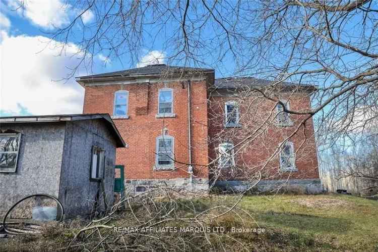 House For Sale in South Dundas, Ontario