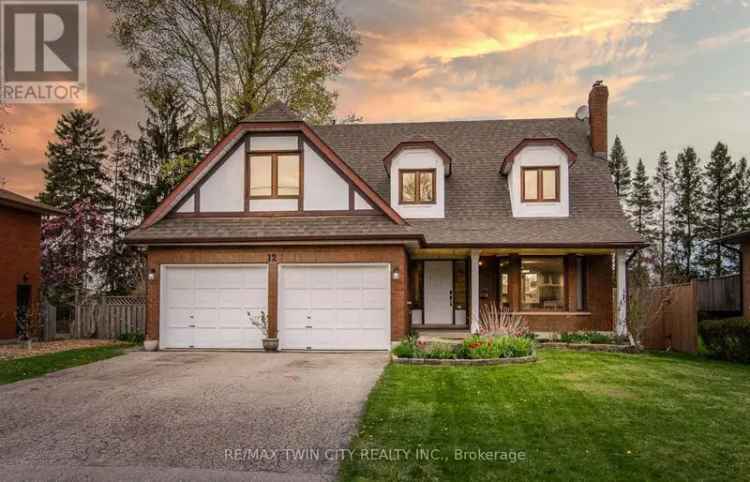 Charming 4-Bedroom Home with Pool Near Bingemans Park