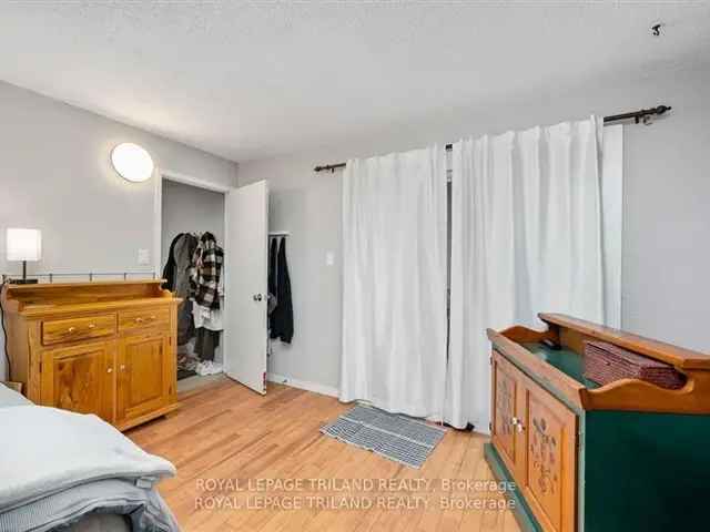 House For Sale in London, Ontario