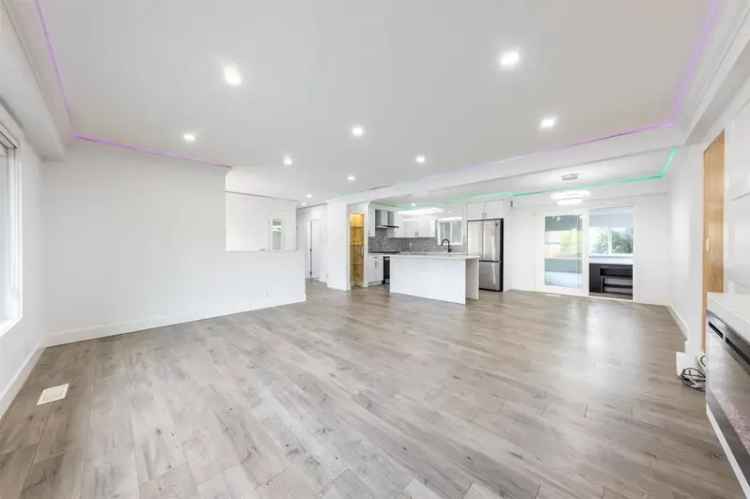 Ocean Park House for Sale: 4 Beds, Updated, Ocean Views