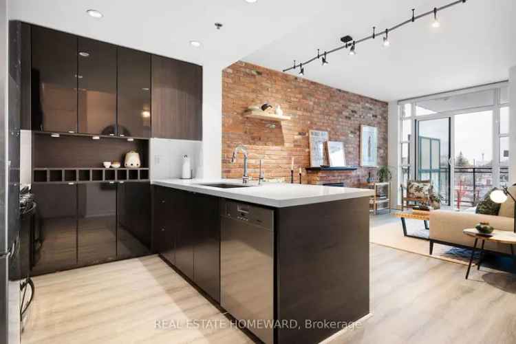 Condo For Sale in Toronto, Ontario