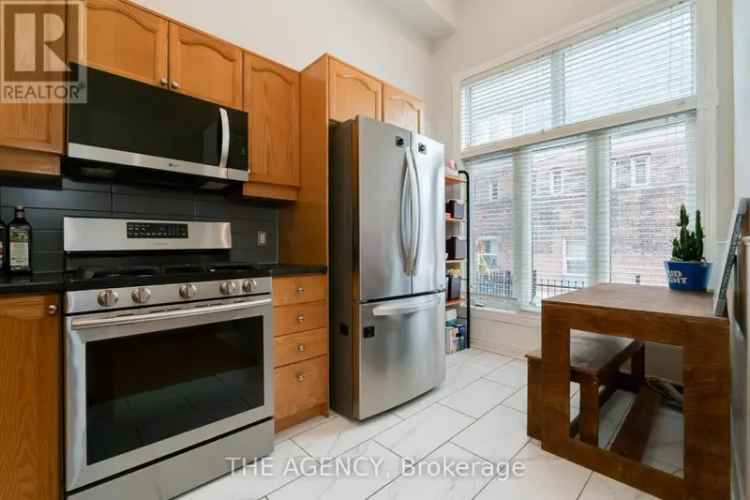 Buy Corner Townhouse in Downtown Toronto with Private Balcony and Garage