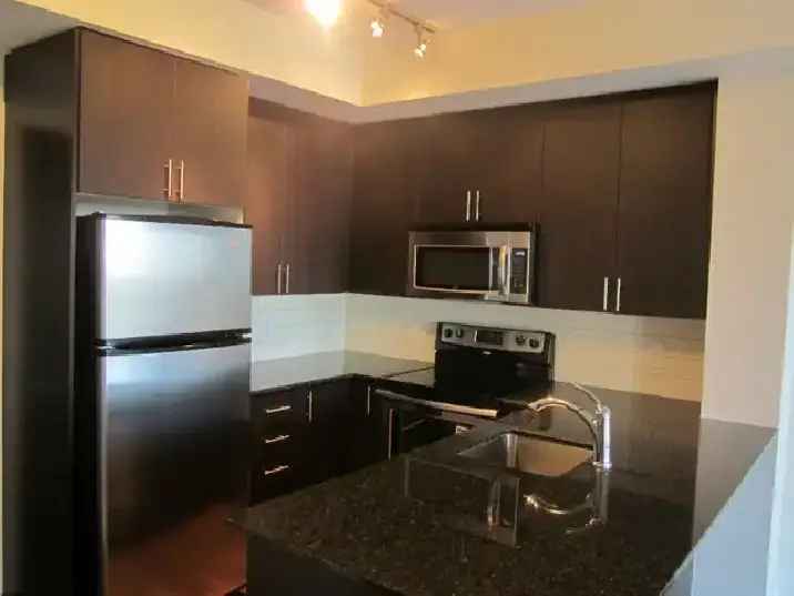 KING WEST - 1 Bedroom in Boutique Tridel Reve condo