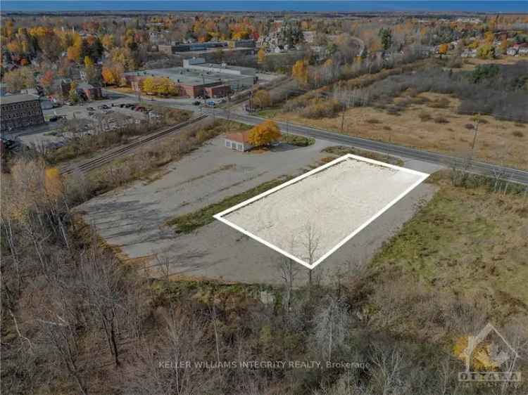 Commercial For Sale in Lanark Highlands, Ontario