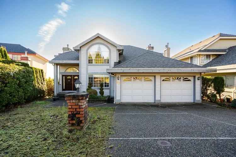 A $2,198,800.00 House/Single Family with 5 bedrooms in Heritage Mountain, Port Moody