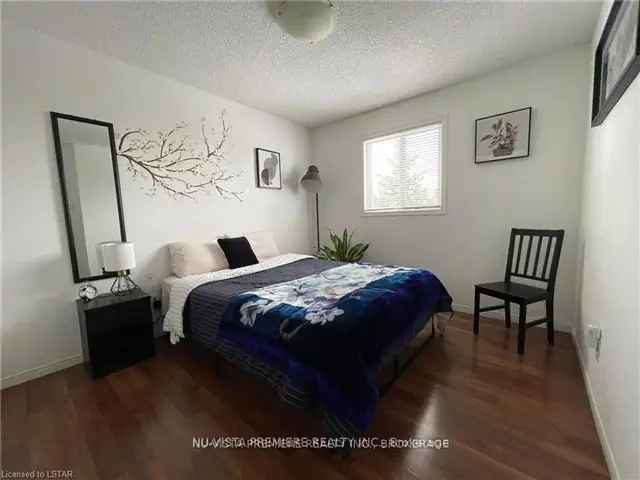 5-Bedroom 3-Bathroom Home Near Fanshawe College Mortgage Helper Potential