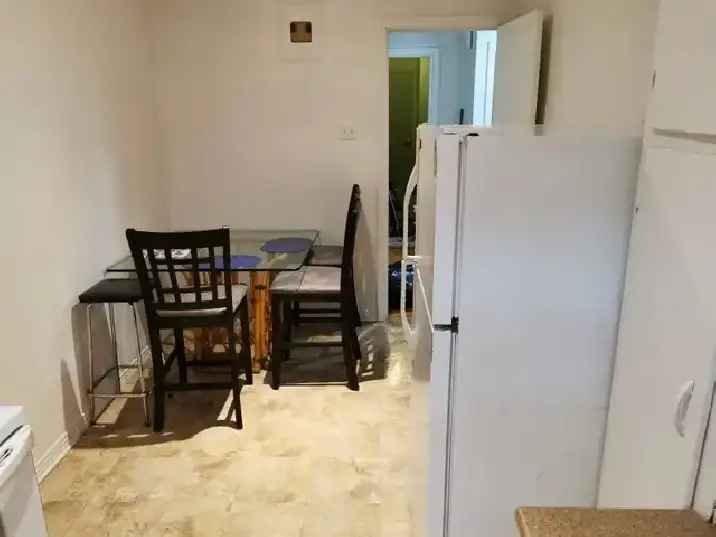 Big 4 12 Apartment for Rent Near Montreal University