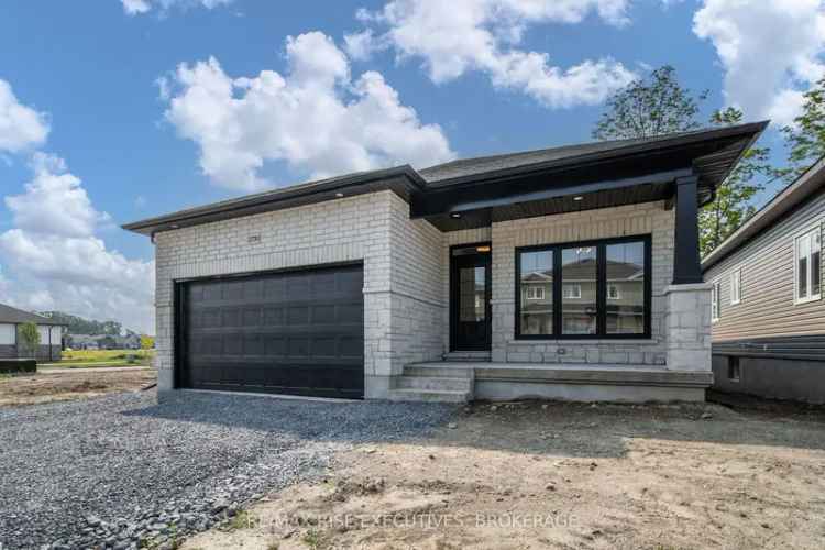 House For Sale in Kingston, Ontario