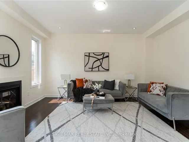 House For Sale in Brampton, Ontario