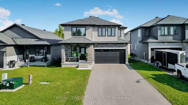 Luxury 5-Bedroom Home Near Amenities