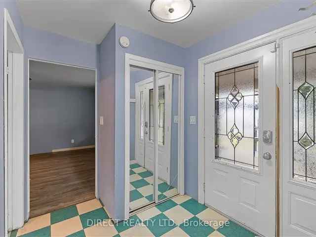 House For Sale in Deseronto, Ontario