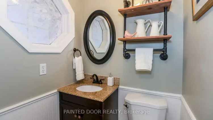 Move-In Ready Townhouse in Barrie Southwest Near Schools and Amenities