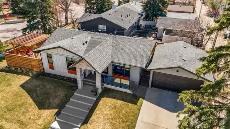 House For Sale , 2003, Christie Road NW, Calgary, Alberta