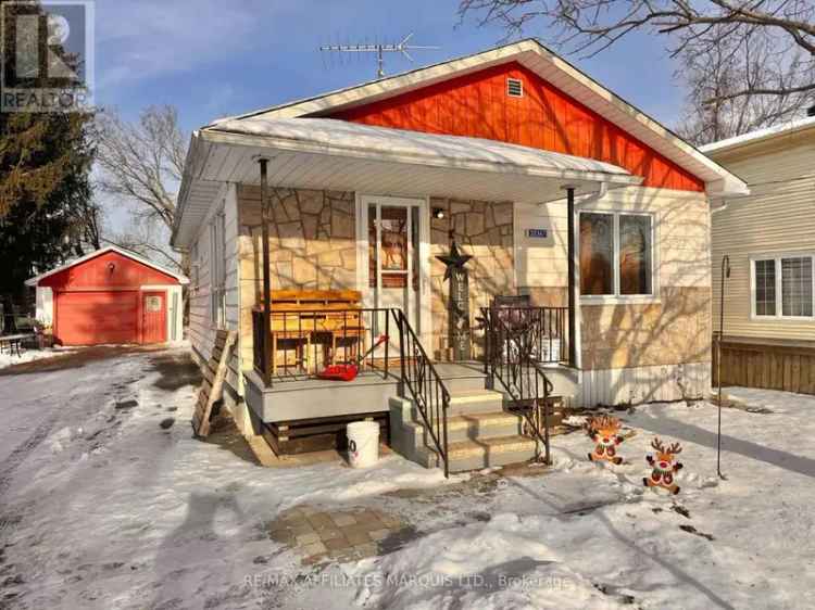 3 1 Bedroom Country Bungalow Newly Renovated Detached Garage