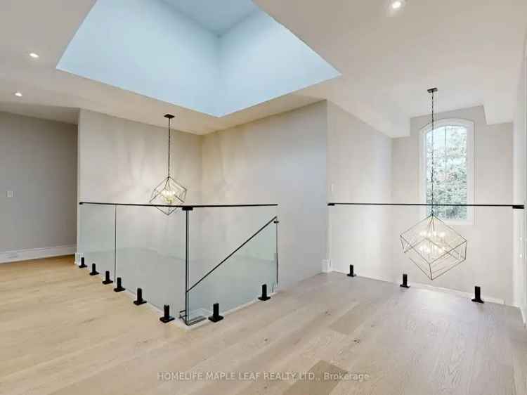 Luxury Oakville Home - 5 Ensuites, Theatre, Exercise Room