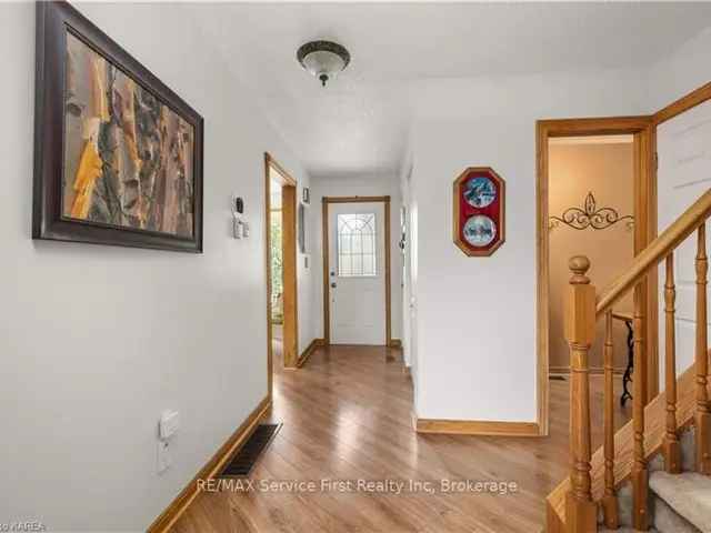 House For Sale in Kingston, Ontario