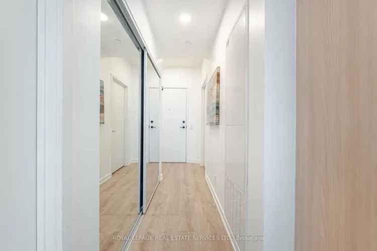 Condo For Sale in Toronto, Ontario