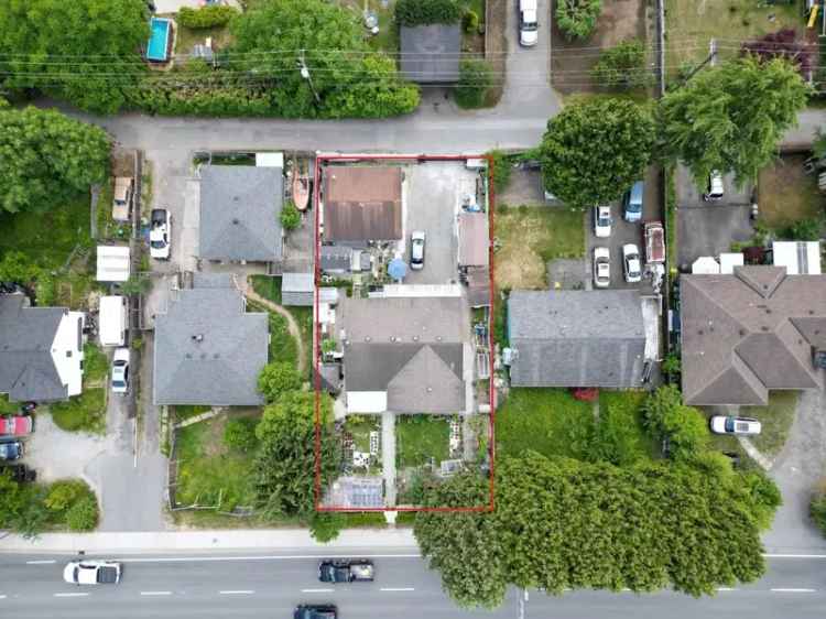 22056 LOUGHEED Highway in Maple Ridge: West Central House for sale : MLS®# R2933740