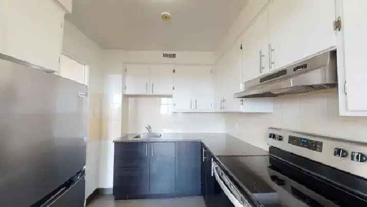 Apartment for Rent Cote Saint Luc